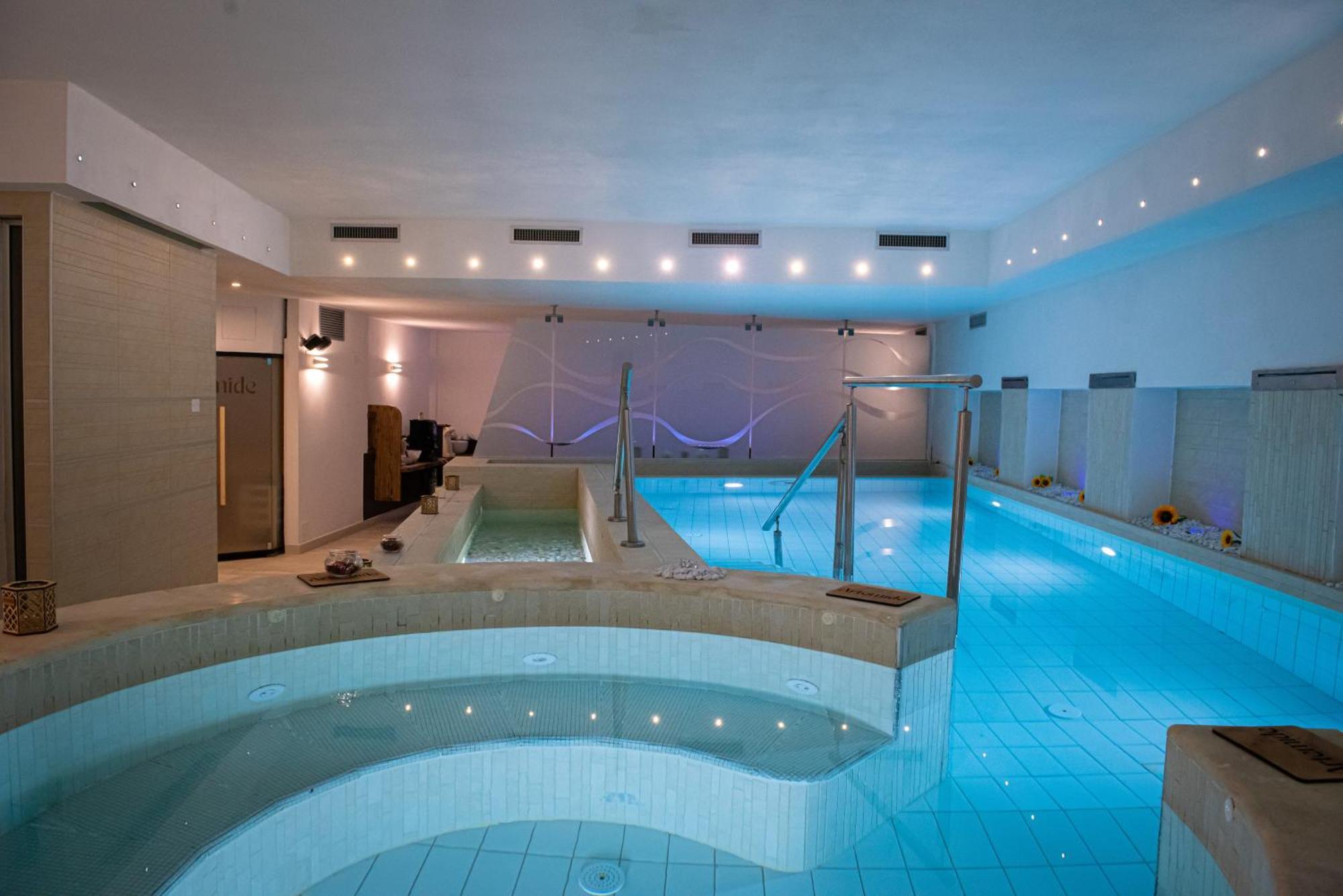 Artemide "Fiore Club" B&B Suite Spa Giffoni Valle Piana Exteriör bild