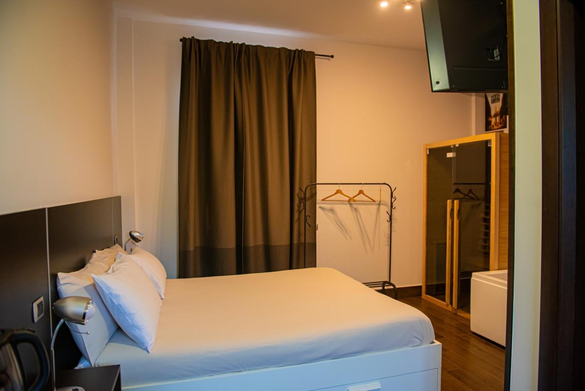 Artemide "Fiore Club" B&B Suite Spa Giffoni Valle Piana Exteriör bild
