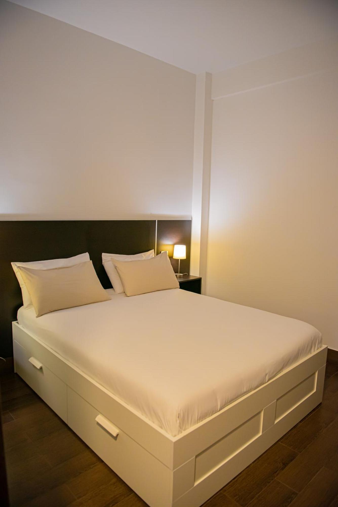Artemide "Fiore Club" B&B Suite Spa Giffoni Valle Piana Exteriör bild