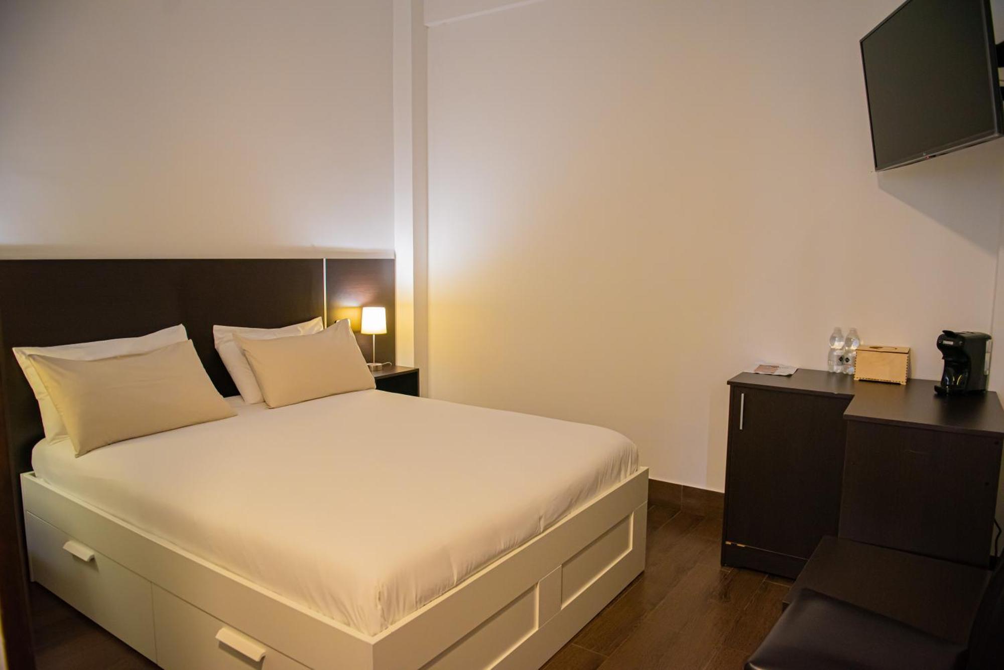 Artemide "Fiore Club" B&B Suite Spa Giffoni Valle Piana Exteriör bild